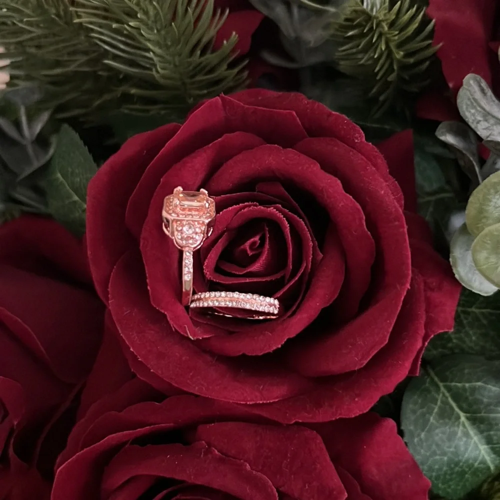 Elegant, Romantic Wedding Ring Set for Parties - Rose Gold - Picture 4 of 11